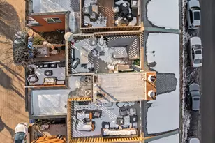 227 W Goethe St, Chicago, IL 60610 - Photo 33