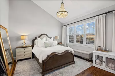 227 W Goethe Street, Chicago, IL 60610 - Photo 19