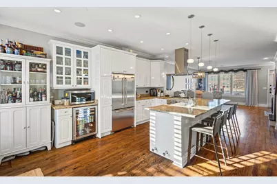 227 W Goethe Street, Chicago, IL 60610 - Photo 7