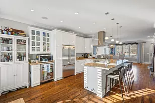 227 W Goethe St, Chicago, IL 60610 - Photo 7