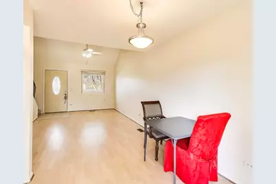 1018 Pheasant Run Lane, Aurora, IL 60504 - Photo 7
