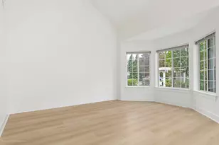 372 Windsong Ct, Bolingbrook, IL 60440 - Photo 7