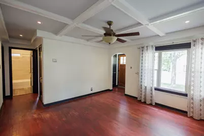 957 S 7th Avenue, Kankakee, IL 60901 - Photo 3