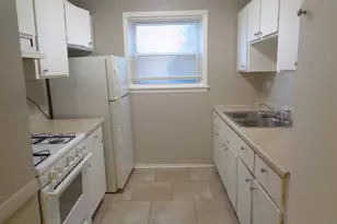 10748 S Harlem St, Worth, IL 60482 - Photo 5