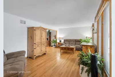 2821 Abbington Drive, New Lenox, IL 60451 - Photo 3