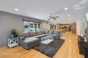 2821 Abbington Dr, New Lenox, IL 60451 - Photo 13