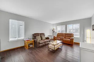 4 Franklin Ct, Bolingbrook, IL 60440 - Photo 15