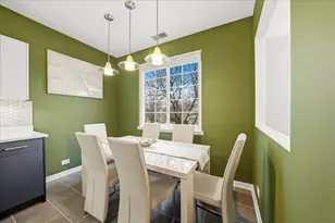 143 Heritage Ln, Streamwood, IL 60107 - Photo 9