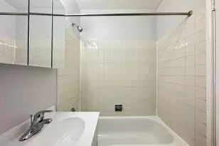 4537 N Dover St, Chicago, IL 60640 - Photo 21