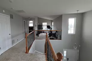 1808 Candlelight Cir, Montgomery, IL 60538 - Photo 17