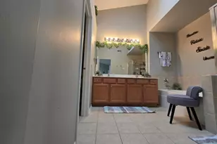 1808 Candlelight Cir, Montgomery, IL 60538 - Photo 15