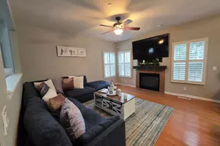 1808 Candlelight Cir, Montgomery, IL 60538 - Photo 7