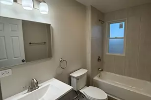 146 S 9th Ave, Maywood, IL 60153 - Photo 5