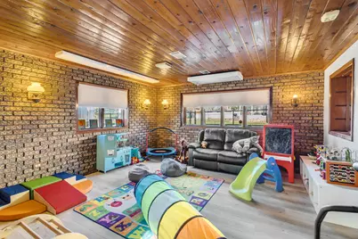 510 Manor Drive, Peotone, IL 60468 - Photo 15