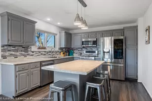 409 N Ashbury Ave, Bolingbrook, IL 60440 - Photo 7