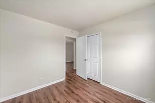 18951 Chestnut Ave, Country Club Hills, IL 60478 - Photo 13