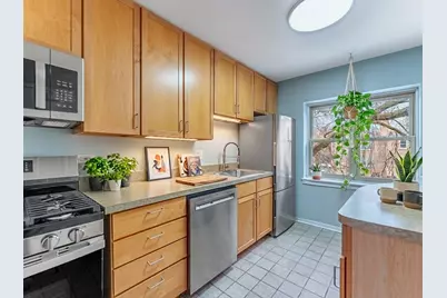 205 Custer Avenue #2, Evanston, IL 60202 - Photo 5