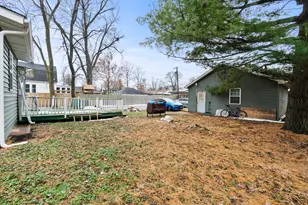 915 Dawes Ave, Joliet, IL 60435 - Photo 15