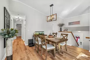 117 SW Benedict Dr, Poplar Grove, IL 61065 - Photo 5