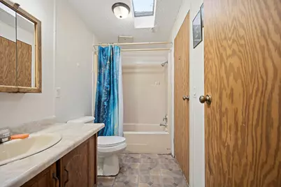 1300 W Branch Road, Northfield, IL 60093 - Photo 11