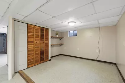 933 Ridge Avenue, Mundelein, IL 60060 - Photo 11
