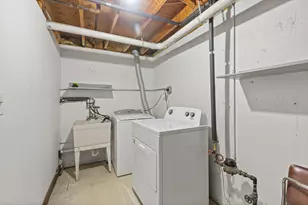 933 Ridge Ave, Mundelein, IL 60060 - Photo 15