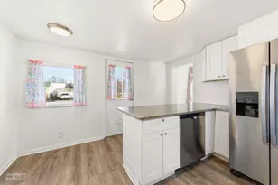 328 E Superior St, Ottawa, IL 61350 - Photo 13