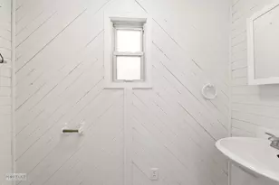 328 E Superior St, Ottawa, IL 61350 - Photo 21