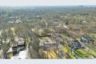 2655 Crestwood Lane, Riverwoods, IL 60015 - Photo 13