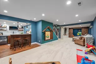 2655 Crestwood Ln, Riverwoods, IL 60015 - Photo 47