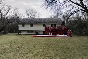 21 Sequoia Rd, Hawthorn Woods, IL 60047 - Photo 5