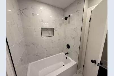 16024 Myrtle Avenue, Harvey, IL 60426 - Photo 9