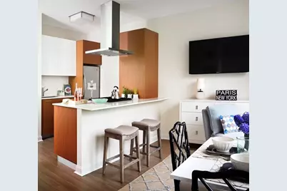 500 N Lake Shore Drive #1012, Chicago, IL 60611 - Photo 3