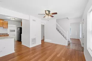 426 Alpine Dr, Round Lake, IL 60073 - Photo 7