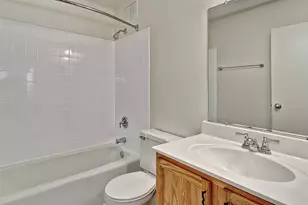 [Address not provided], Lombard, IL 60148 - Photo 11