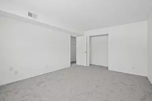 1916 Tracy Dr, Bloomington, IL 61704 - Photo 21