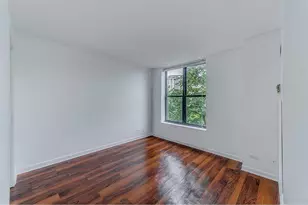 [Address not provided], Evanston, IL 60201 - Photo 5