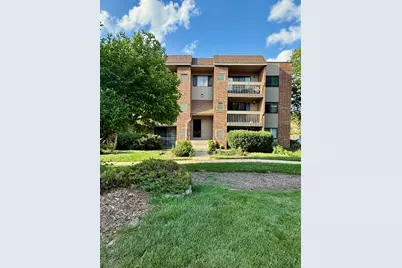 1322 E Ports O Call Drive #1W, Palatine, IL 60074 - Photo 1