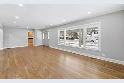 1220 N Hamlin Avenue, Park Ridge, IL 60068 - Photo 3