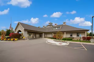 672 N Falls Circle, Pingree Grove, IL 60140 - Photo 17