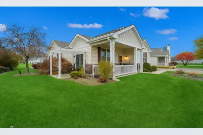 672 N Falls Circle, Pingree Grove, IL 60140 - Photo 15