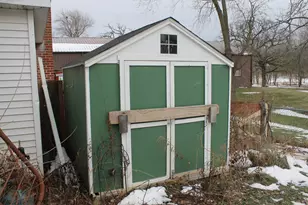 16038 Quigley Rd, Sycamore, IL 60178 - Photo 9