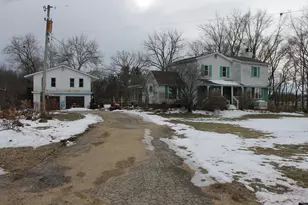 16038 Quigley Rd, Sycamore, IL 60178 - Photo 3