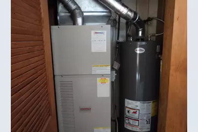 7711 W 82nd Street, Bridgeview, IL 60455 - Photo 9