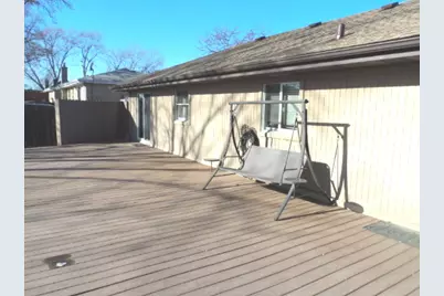 7711 W 82nd Street, Bridgeview, IL 60455 - Photo 17