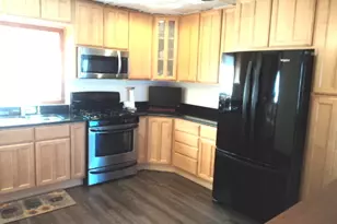 7711 W 82nd St, Bridgeview, IL 60455 - Photo 3