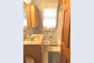 7711 W 82nd Street, Bridgeview, IL 60455 - Photo 11