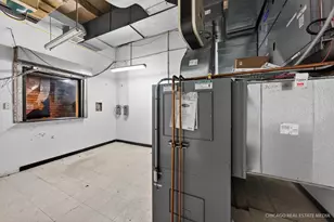 30 E Huron St, Chicago, IL 60611 - Photo 13