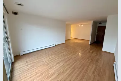 5510 Lincoln Avenue #B409, Morton Grove, IL 60053 - Photo 5