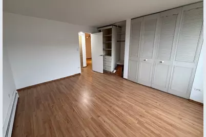 5510 Lincoln Avenue #B409, Morton Grove, IL 60053 - Photo 13